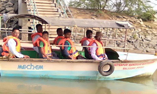 Boat at bichitrapur nature camp